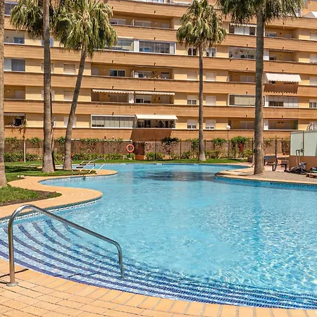 Apartment 2 Bedroom Stunning In Roquetas de Mar
