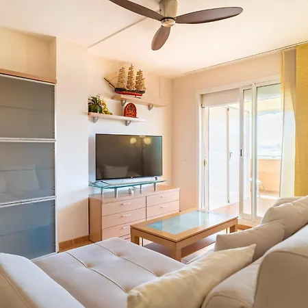 2 Bedroom Stunning In Apartment *