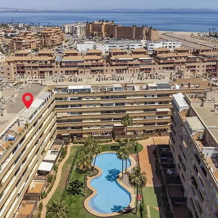2 Bedroom Stunning In Roquetas de Mar