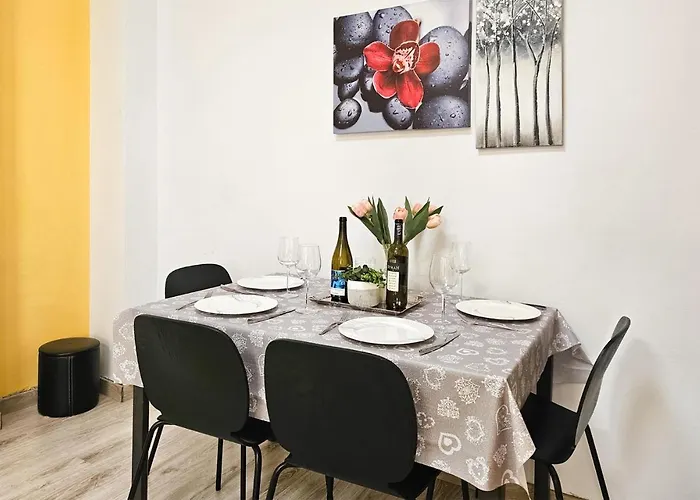 2 Bedroom Stunning In * 말라가